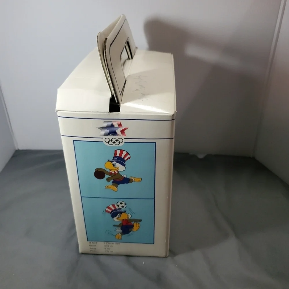 1984 Los Angeles Olympics Children's Set by Pfaltzgraff - Multicolor